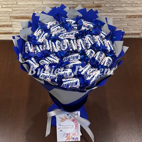 PREZENT NA MIKOŁAJA DLA DZIECI SŁODKI BUKIET MILKY WAY PREZENTY NA MIKOŁAJKI DLA DZIECKA milky way zdjęcie