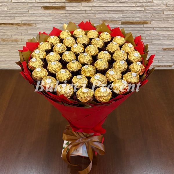 Prezent na 40 Urodziny lub Rocznicę Ślubu, Imeniny, Ślub, Wesele. Słodki bukiet ze słodyczy Ferrero Rocher (40 sztuk cukierk&oacute;w) bgs053 (F25 h25 / 40szt) czerwony i złoty zdjęcie
